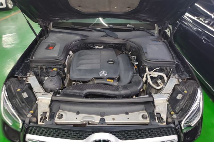 Used Mercedes-Benz GLC 2020 Facelift GLC 300 L 4MATIC Dynamic Edition Engine Bay