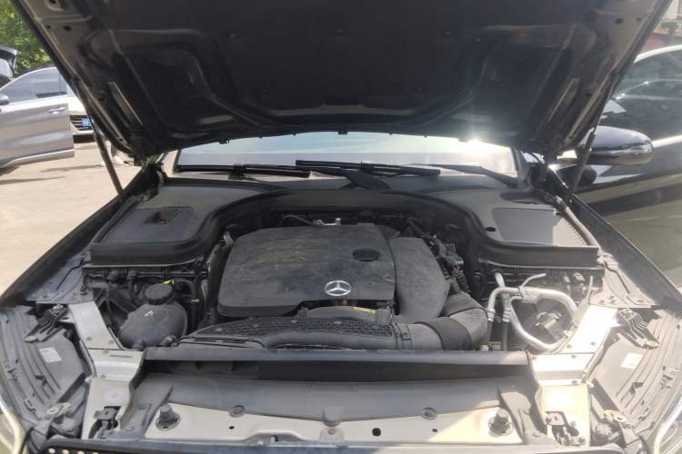 Used Mercedes-Benz GLC 2020 Facelift GLC 260 L 4MATIC Luxury Edition Engine Bay