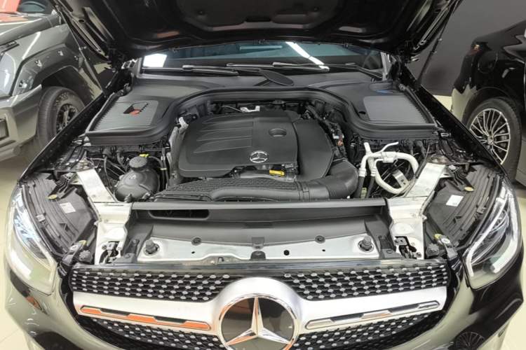 Used Mercedes-Benz GLC 2020 Facelifted GLC 260 L 4MATIC Dynamic Edition Engine Bay