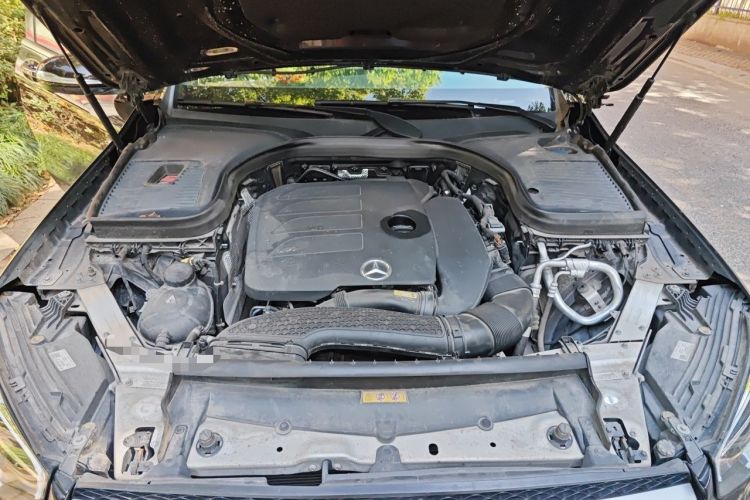 Used Mercedes-Benz GLC 2020 GLC 260 L 4MATIC Dynamic Model Engine Bay