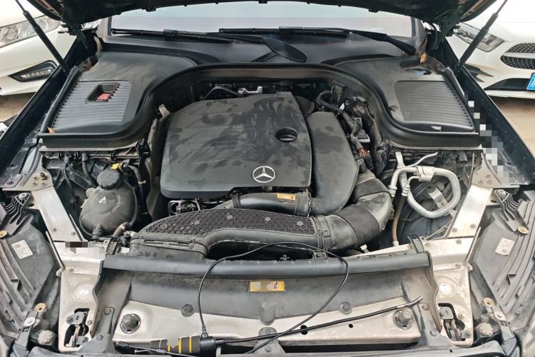 Used Mercedes-Benz GLC 2020 Facelift GLC 260 L 4MATIC Luxury Edition Engine Bay