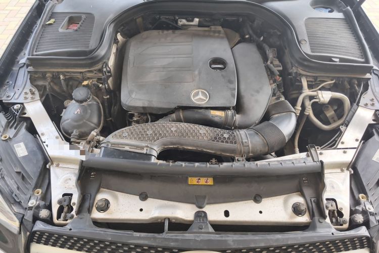 Used Mercedes-Benz GLC 2020 GLC 300 L 4MATIC Luxury Model Engine Bay