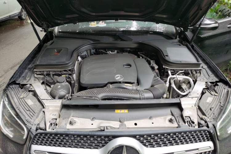 Used Mercedes-Benz GLC 2020 Facelift GLC 260 L 4MATIC Luxury Edition Engine Bay