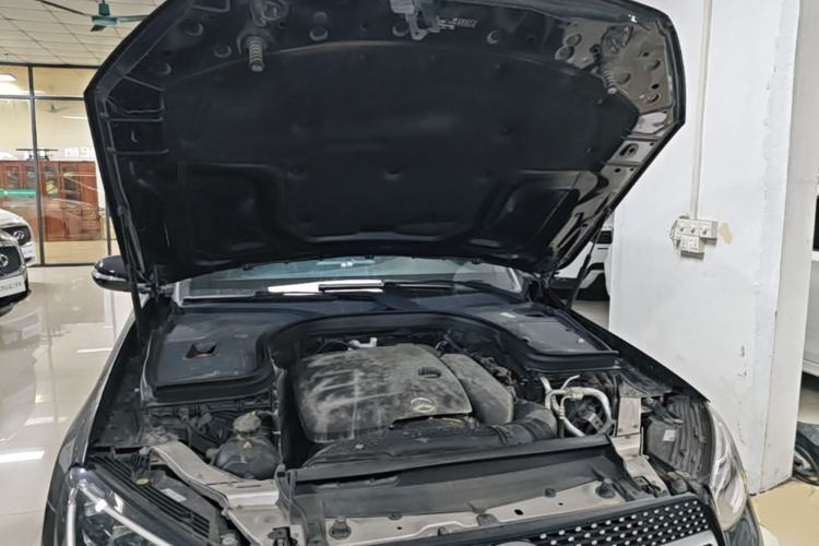 Used Mercedes-Benz GLC 2020 GLC 260 L 4MATIC Luxury Model Engine Bay