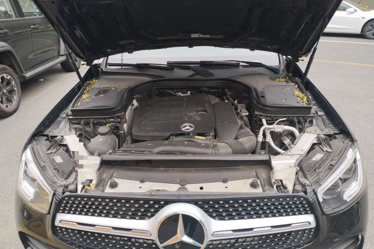Used Mercedes-Benz GLC 2020 Facelifted GLC 300 L 4MATIC AMG-Line Engine Bay