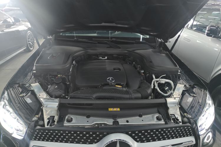 Used Mercedes-Benz GLC 2020 Facelift GLC 260 L 4MATIC Luxury Edition Engine Bay