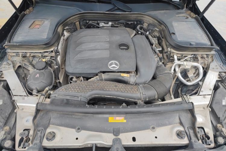 Used Mercedes-Benz GLC 2020 GLC 300 L 4MATIC Dynamic Edition Engine Bay