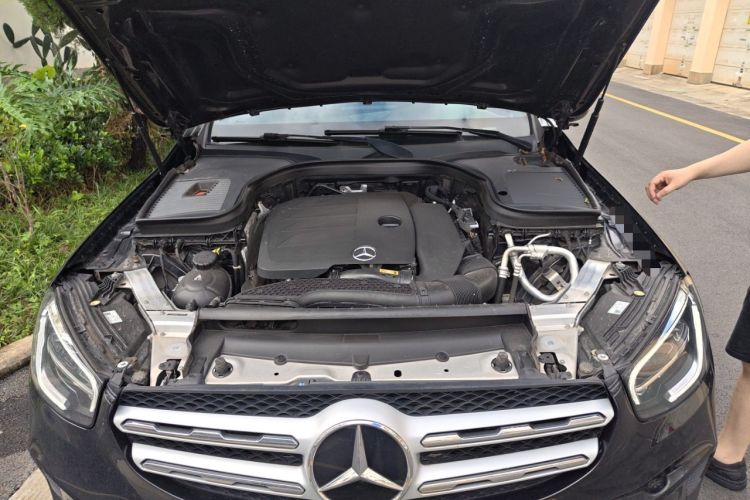 Used Mercedes-Benz GLC 2020 GLC 260 L 4MATIC Dynamic Model Engine Bay