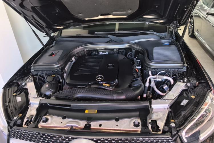 Used Mercedes-Benz GLC 2020 Facelift GLC 300 L 4MATIC Dynamic Edition Engine Bay