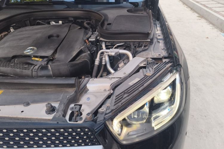Used Mercedes-Benz GLC 2020 GLC 300 L 4MATIC Luxury Model Engine Bay Left