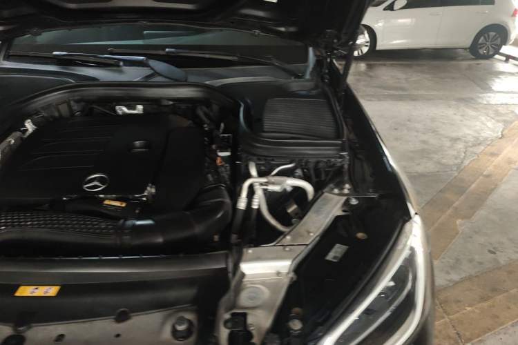 Used Mercedes-Benz GLC 2020 GLC 260 L 4MATIC Luxury Model Engine Bay Left