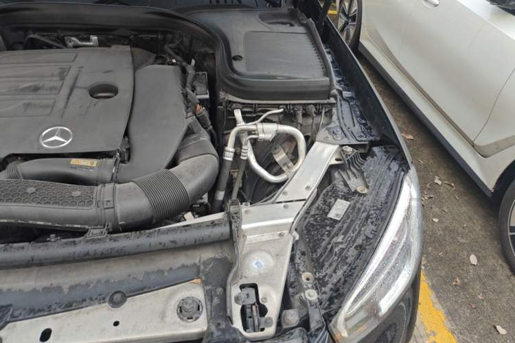 Used Mercedes-Benz GLC 2020 GLC 260 L 4MATIC Luxury Model Engine Bay Left