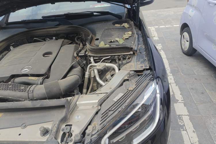 Used Mercedes-Benz GLC 2020 GLC 260 L 4MATIC Dynamic Model Engine Bay Left