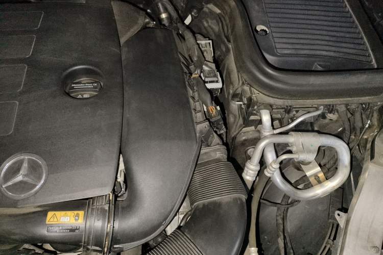 Used Mercedes-Benz GLC 2020 Facelift GLC 300 L 4MATIC Dynamic Edition Engine Bay Left