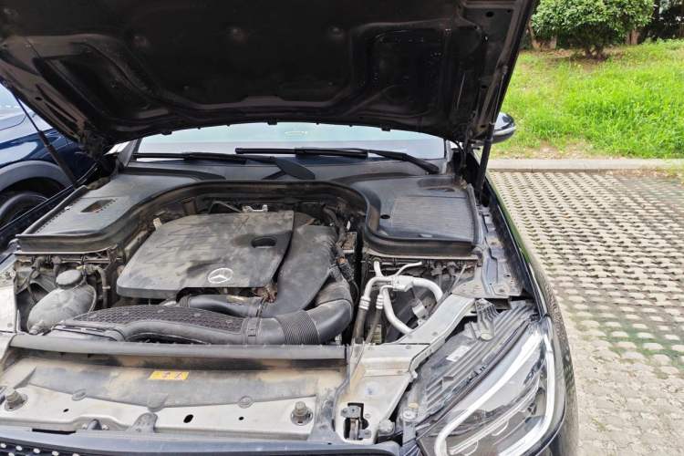 Used Mercedes-Benz GLC 2020 Facelift GLC 260 L 4MATIC Luxury Edition Engine Bay Left