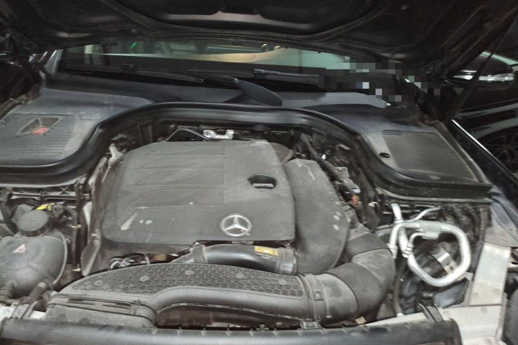 Used Mercedes-Benz GLC 2020 GLC 300 L 4MATIC Luxury Model Engine Bay Left