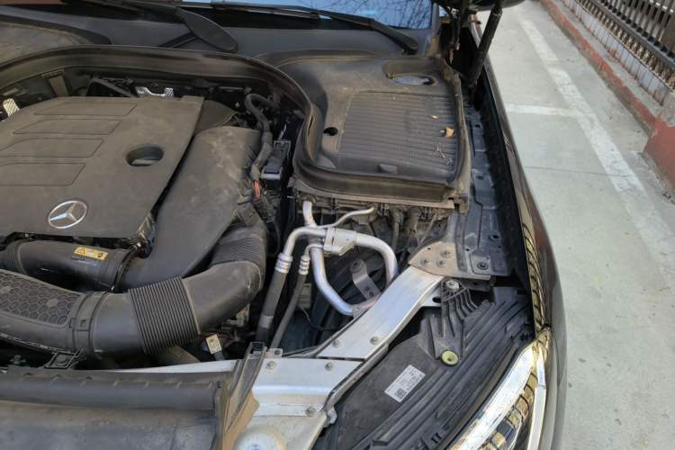 Used Mercedes-Benz GLC 2020 GLC 260 L 4MATIC Luxury Model Engine Bay Left