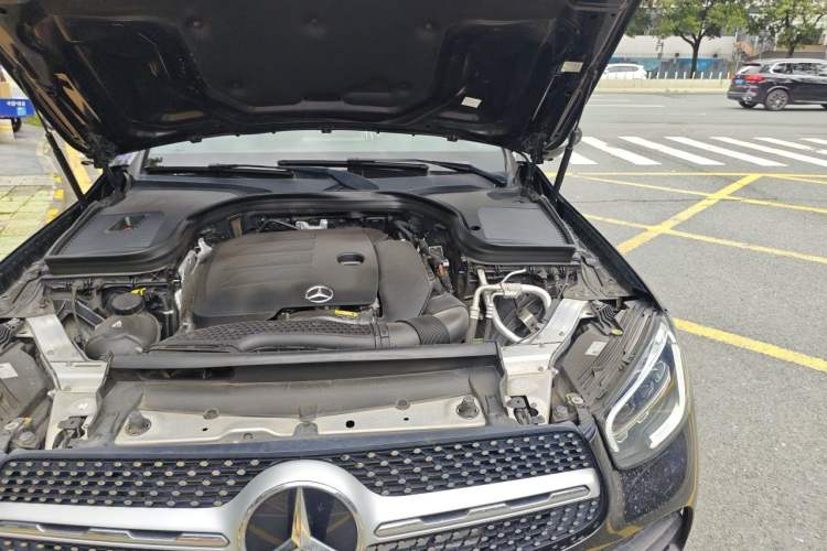 Used Mercedes-Benz GLC 2020 GLC 300 L 4MATIC Dynamic Edition Engine Bay Left