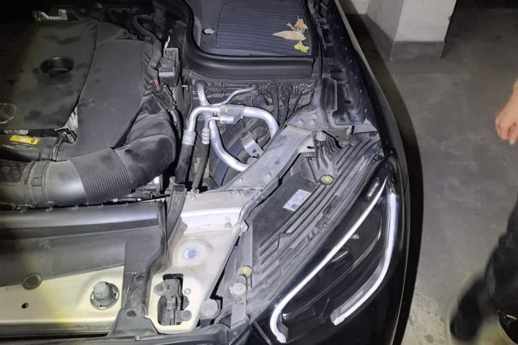 Used Mercedes-Benz GLC 2020 GLC 300 L 4MATIC Dynamic Edition Engine Bay Left