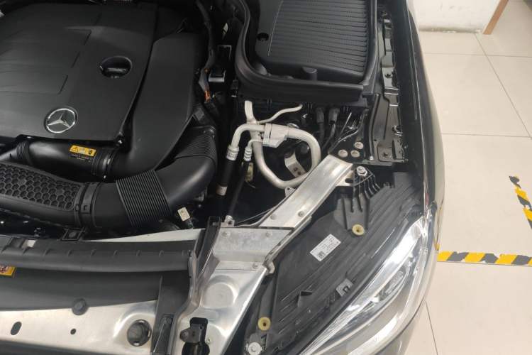 Used Mercedes-Benz GLC 2020 Facelift GLC 300 L 4MATIC Dynamic Edition Engine Bay Left