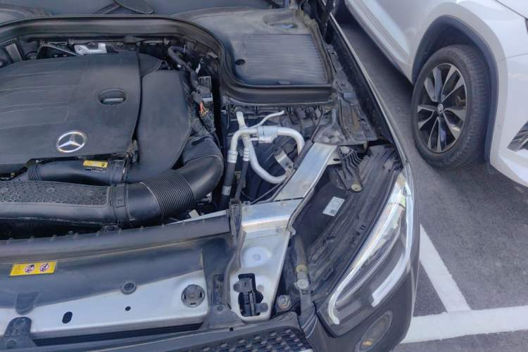Used Mercedes-Benz GLC 2020 Facelift GLC 260 L 4MATIC Luxury Edition Engine Bay Left