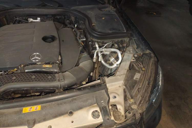 Used Mercedes-Benz GLC 2020 GLC 300 L 4MATIC Luxury Model Engine Bay Left