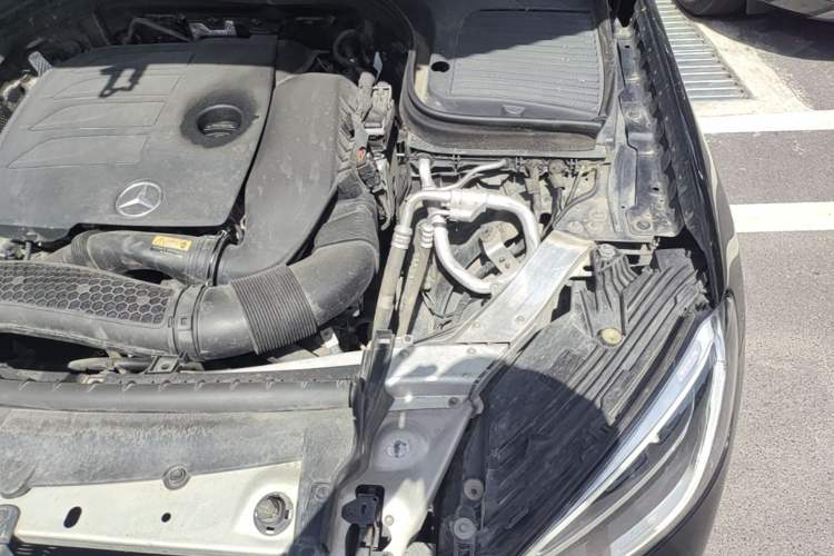 Used Mercedes-Benz GLC 2020 Facelift GLC 260 L 4MATIC Luxury Edition Engine Bay Left