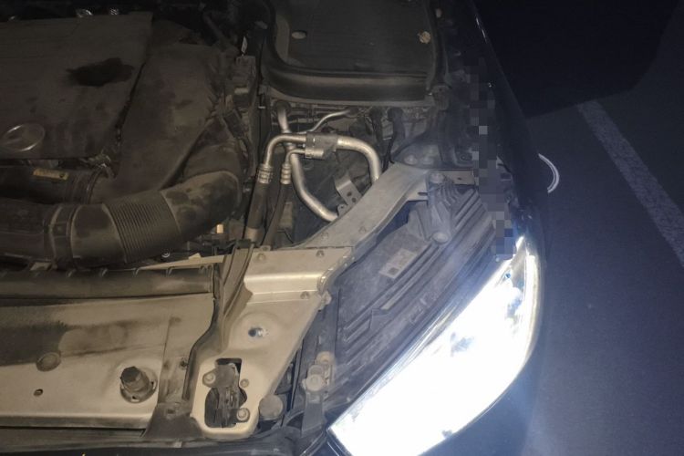 Used Mercedes-Benz GLC 2020 Facelift GLC 260 L 4MATIC Luxury Edition Engine Bay Left