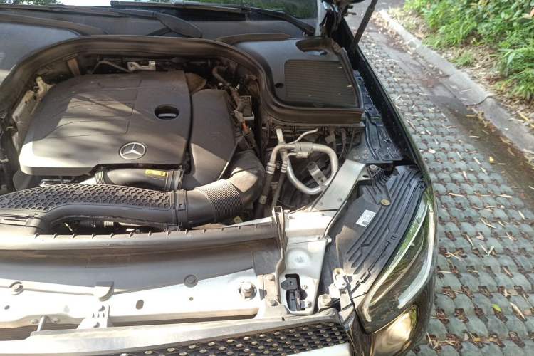 Used Mercedes-Benz GLC 2020 GLC 260 L 4MATIC Luxury Model Engine Bay Left