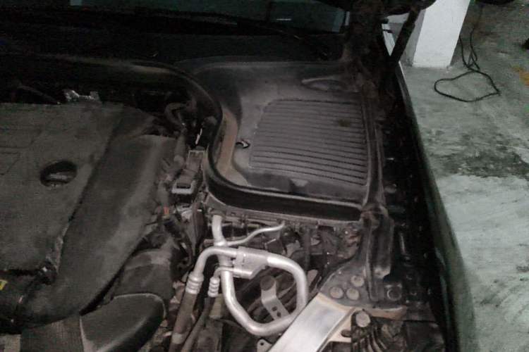 Used Mercedes-Benz GLC 2020 Facelift GLC 260 L 4MATIC Luxury Edition Engine Bay Left