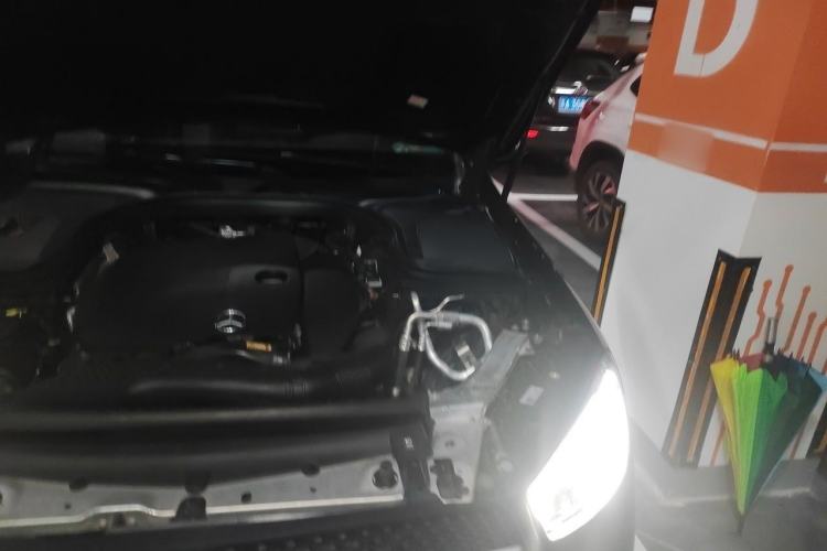 Used Mercedes-Benz GLC 2020 Facelifted GLC 300 L 4MATIC Luxury Edition Engine Bay Left