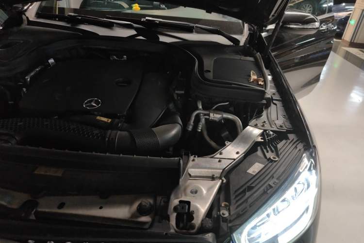 Used Mercedes-Benz GLC 2020 Facelift GLC 300 L 4MATIC Dynamic Edition Engine Bay Left