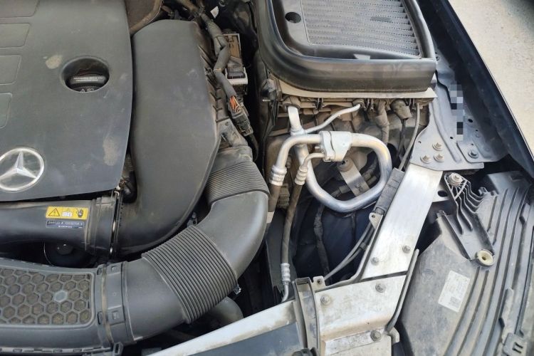Used Mercedes-Benz GLC 2020 Facelift GLC 260 L 4MATIC Luxury Edition Engine Bay Left