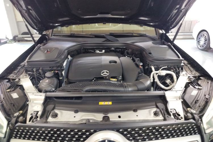 Used Mercedes-Benz GLC 2020 GLC 260 L 4MATIC Luxury Model Engine Bay