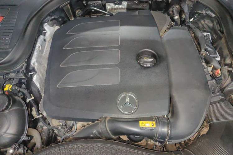 Used Mercedes-Benz GLC 2020 GLC 260 L 4MATIC Luxury Model Engine Bay