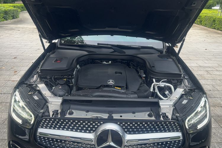 Used Mercedes-Benz GLC 2020 GLC 260 L 4MATIC Luxury Model Engine Bay