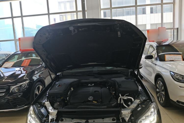 Used Mercedes-Benz GLC 2020 GLC 300 L 4MATIC Dynamic Edition Engine Bay
