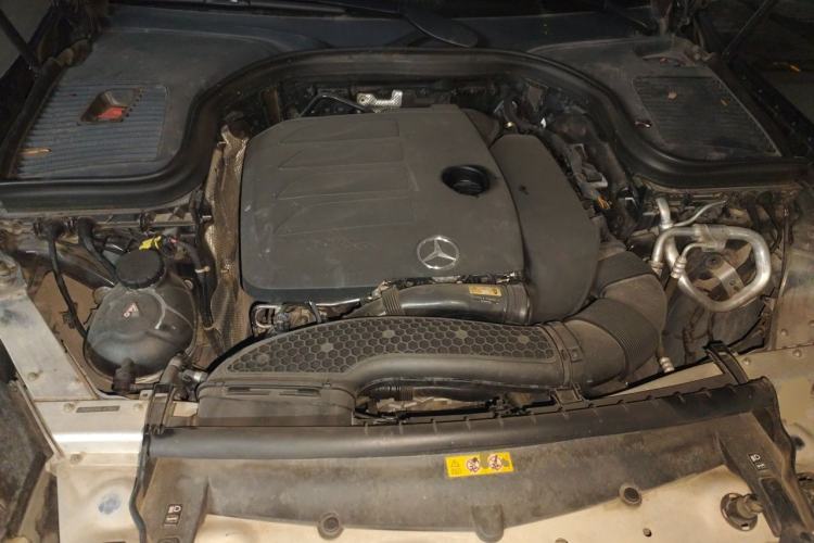 Used Mercedes-Benz GLC 2020 GLC 300 L 4MATIC Luxury Model Engine Bay