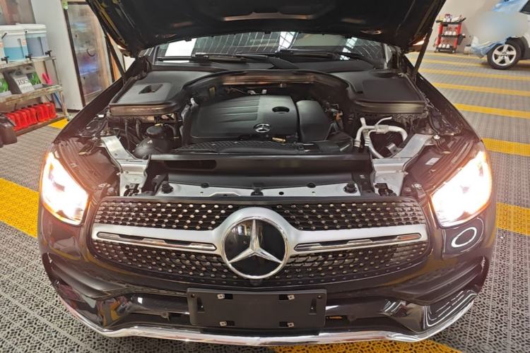 Used Mercedes-Benz GLC 2020 GLC 300 L 4MATIC Luxury Model Engine Bay