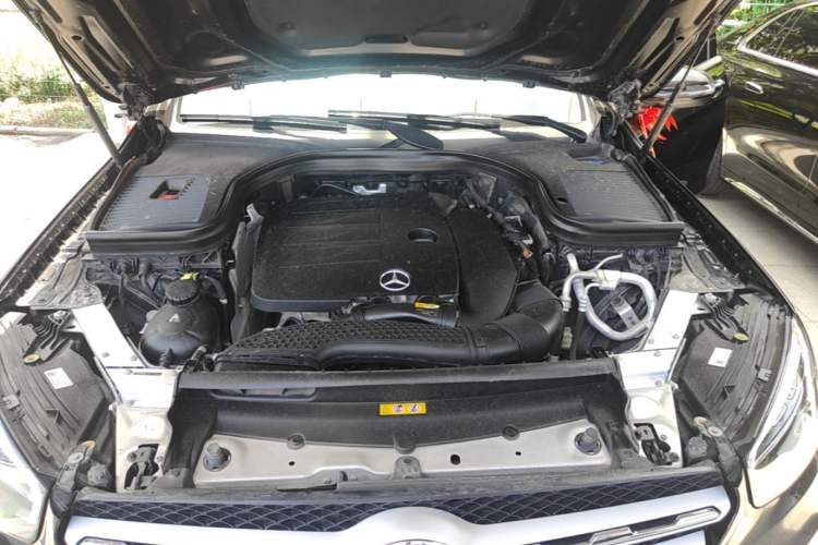 Used Mercedes-Benz GLC 2020 Facelifted GLC 260 L 4MATIC Dynamic Edition Engine Bay