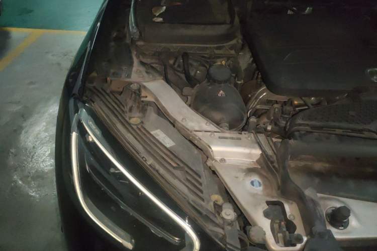 Used Mercedes-Benz GLC 2020 GLC 300 L 4MATIC Dynamic Edition Engine Bay Right
