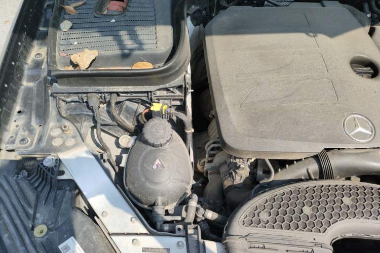 Used Mercedes-Benz GLC 2020 Facelift GLC 260 L 4MATIC Luxury Edition Engine Bay Right