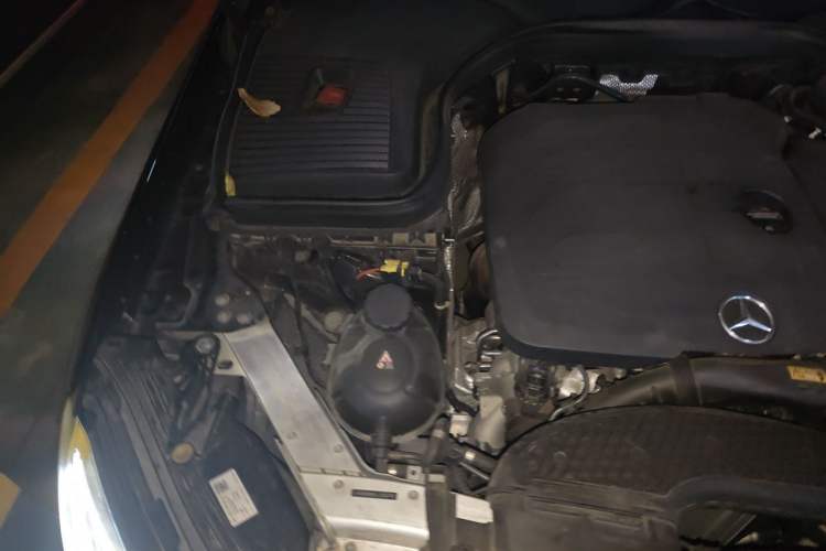 Used Mercedes-Benz GLC 2020 Facelift GLC 260 L 4MATIC Luxury Edition Engine Bay Right
