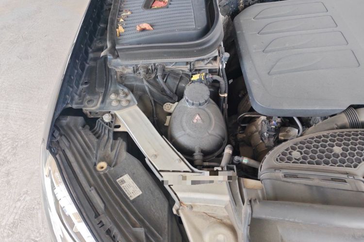 Used Mercedes-Benz GLC 2020 GLC 300 L 4MATIC Dynamic Edition Engine Bay Right