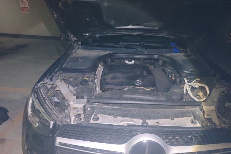 Used Mercedes-Benz GLC 2020 GLC 300 L 4MATIC Luxury Model Engine Bay Right