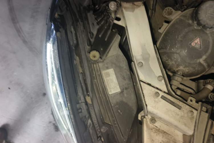 Used Mercedes-Benz GLC 2020 Facelifted GLC 260 L 4MATIC Dynamic Edition Engine Bay Right