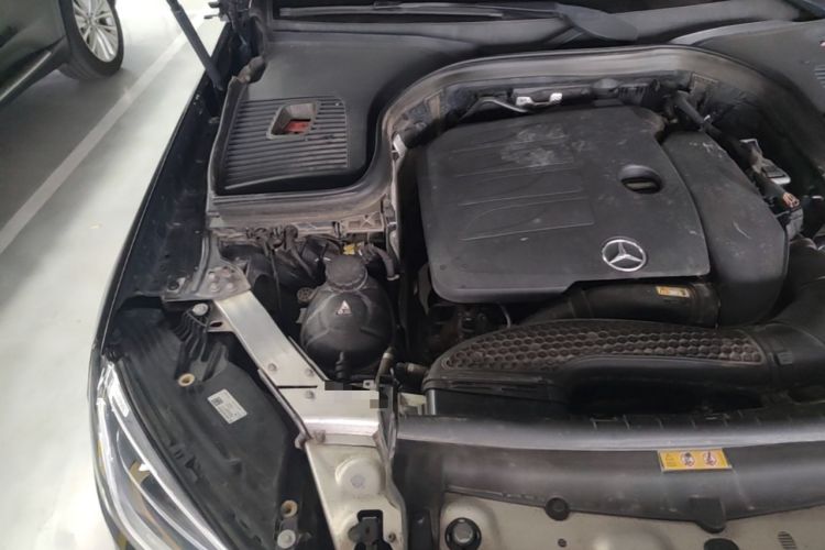 Used Mercedes-Benz GLC 2020 GLC 260 L 4MATIC Dynamic Model Engine Bay Right