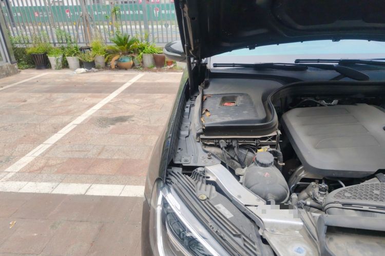 Used Mercedes-Benz GLC 2020 GLC 300 L 4MATIC Dynamic Edition Engine Bay Right