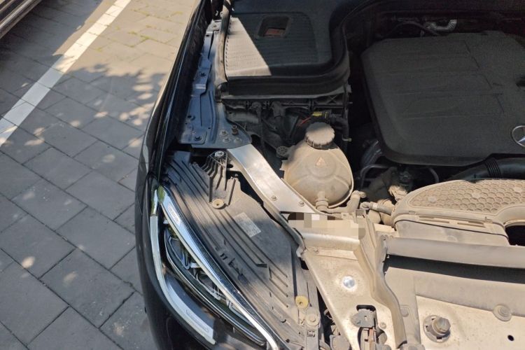 Used Mercedes-Benz GLC 2020 GLC 260 L 4MATIC Luxury Model Engine Bay Right