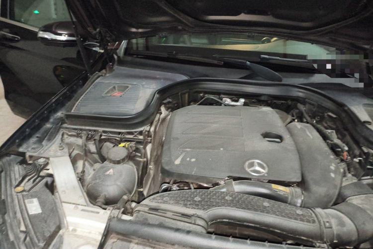 Used Mercedes-Benz GLC 2020 GLC 300 L 4MATIC Luxury Model Engine Bay Right